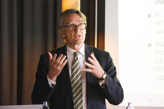 Bild 12 / 17