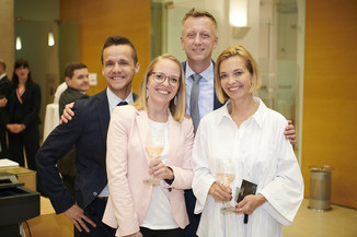 Bild 7 / 152