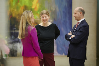 Bild 9 / 152
