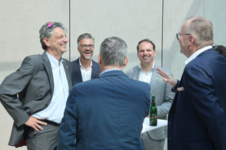 Bild 6 / 86
