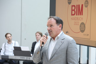 Bild 33 / 86