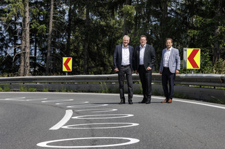 Bild 2 / 18