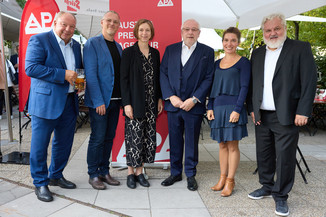 Bild 24 / 186
