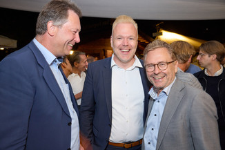 Bild 150 / 186