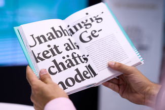 Bild 3 / 46