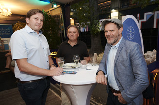 Bild 140 / 148