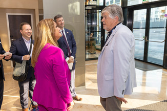 Bild 15 / 147