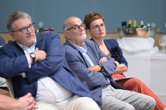 Bild 50 / 141