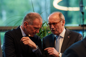 Bild 64 / 185