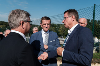 Bild 30 / 84