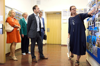 Bild 9 / 23