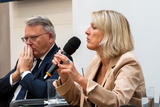 Bild 19 / 45