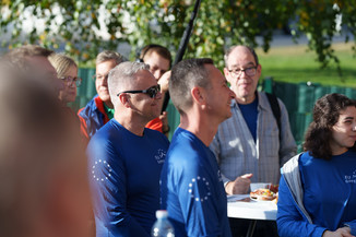 Bild 15 / 211