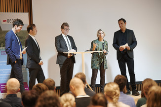 Bild 21 / 115
