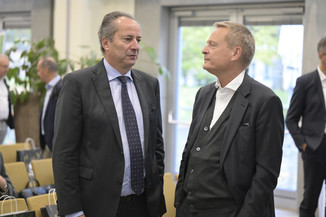 Bild 73 / 230