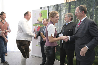 Bild 215 / 230