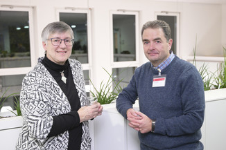 Bild 10 / 75