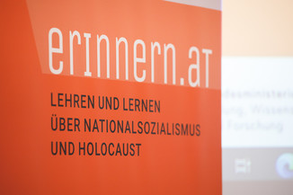 Bild 4 / 178