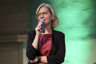 Bild 10 / 134