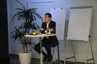 Bild 10 / 44
