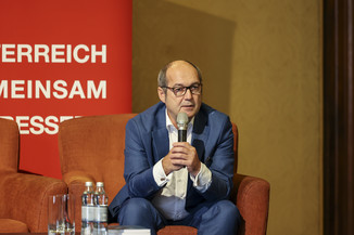 Bild 32 / 61