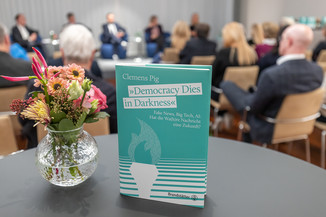Bild 72 / 145
