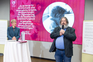Bild 21 / 24