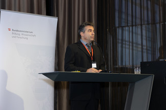 Bild 95 / 213