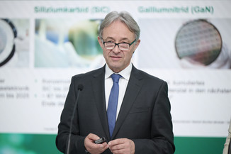 Bild 13 / 25