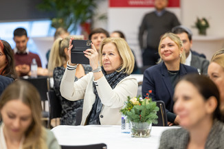 Bild 9 / 149