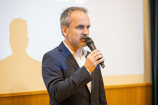 Bild 14 / 149