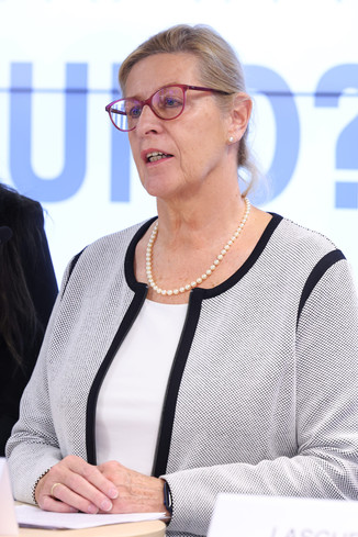 Bild 9 / 29