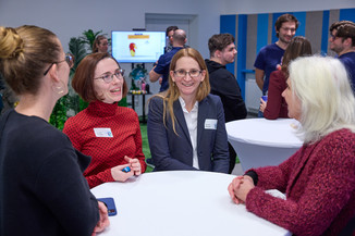 Bild 27 / 111