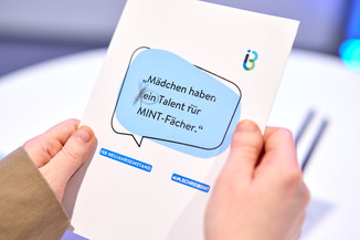 Bild 84 / 111