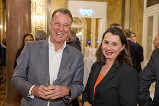 Bild 30 / 111