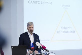 Bild 7 / 40