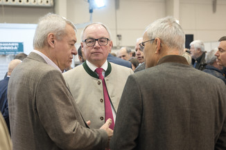 Bild 7 / 134