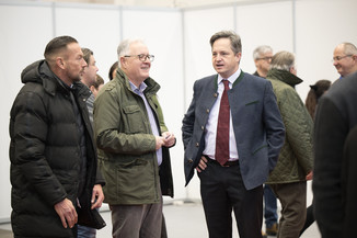 Bild 10 / 134