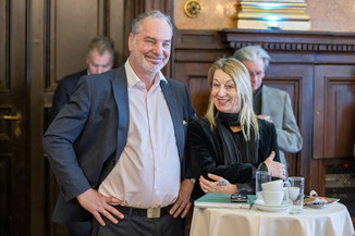 Bild 86 / 203