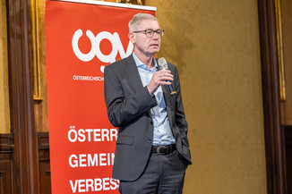 Bild 99 / 203