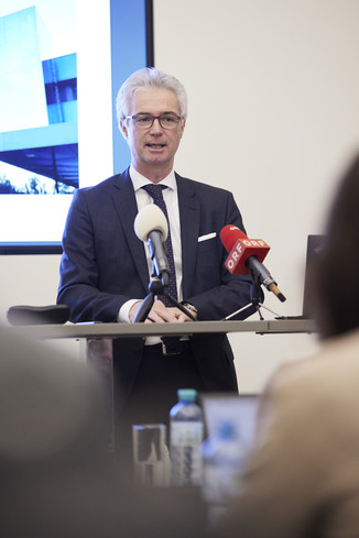 Bild 12 / 22