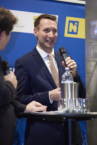 Bild 82 / 125
