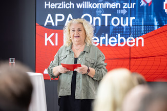Bild 11 / 115