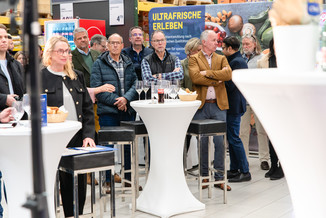 Bild 27 / 97