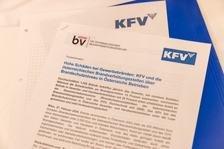 Bild 2 / 30