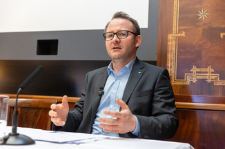 Bild 9 / 30