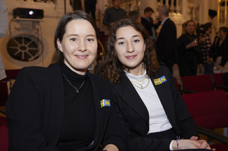Bild 12 / 107