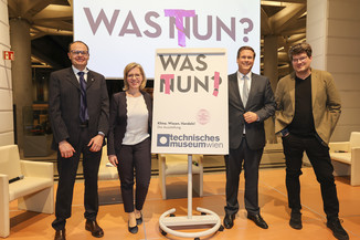 Bild 12 / 58
