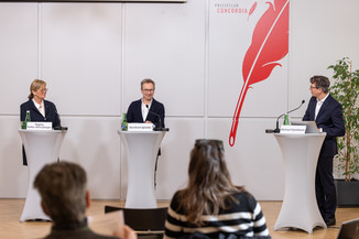 Bild 9 / 56