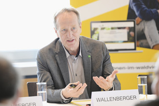 Bild 9 / 21